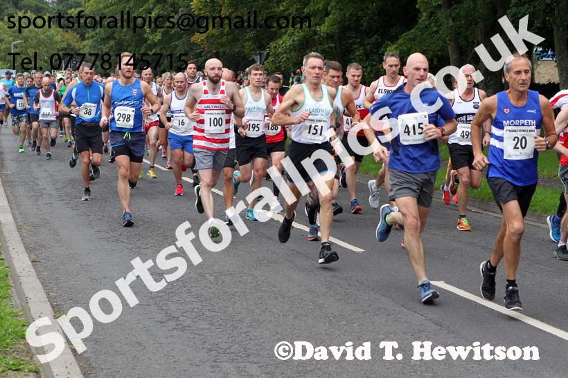 Tynedale Jelly Tea 10 Mile Road Race, Ovingham, Northumberland. Photo: David T. Hewitson/Sports for All Pics
